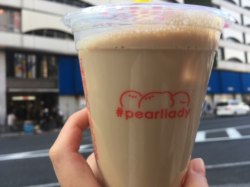 池袋　東口　PEAL LADY